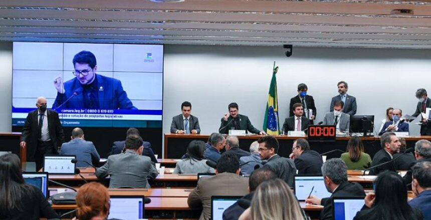 relator-da-ldo-2023-acata-emenda-da-proifes-federacao-sobre-recursos-proprios-das-ifes